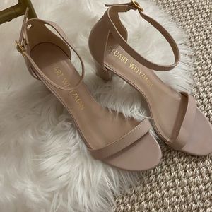 Stuart Weitzman classic heel